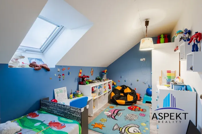 Prodej rodinného domu, Neumětely, V Chaloupkách, 220 m2