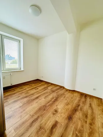 Pronájem bytu 2+kk, Praha - Suchdol, Suchdolské náměstí, 30 m2