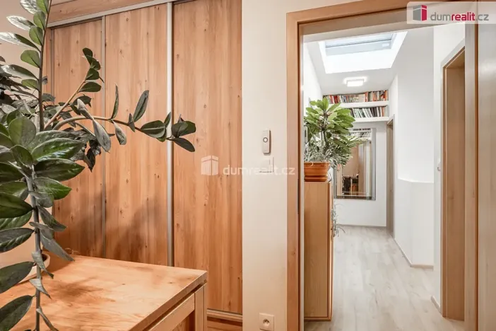 Prodej rodinného domu, Odolena Voda, Pod Humny, 111 m2