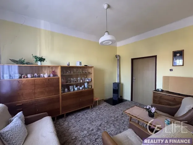 Prodej bytu 2+1, Kocbeře, 56 m2