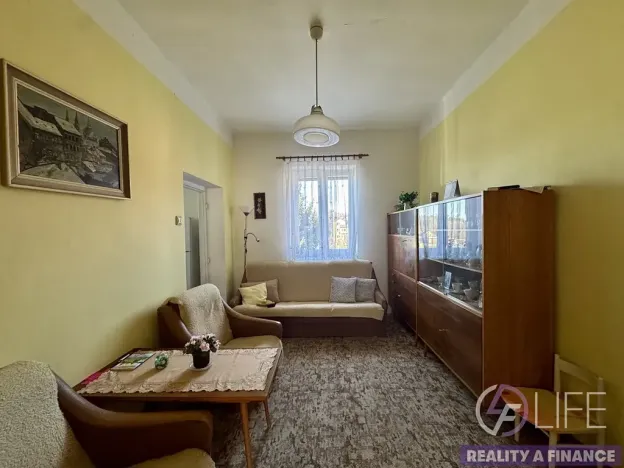 Prodej bytu 2+1, Kocbeře, 56 m2