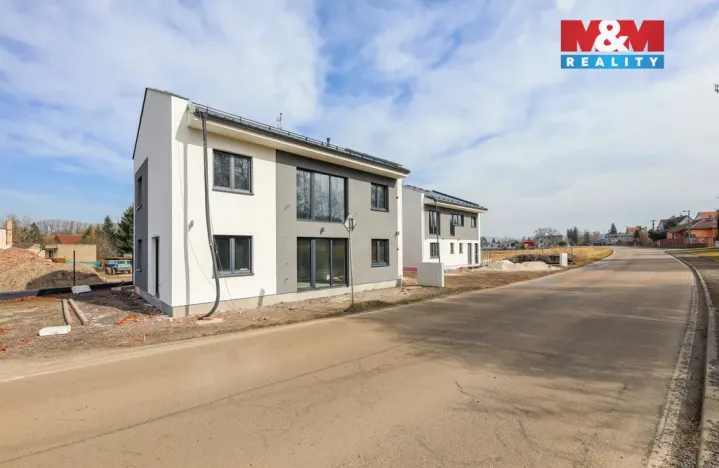 Prodej bytu 3+kk, Kamenný Újezd, 75 m2