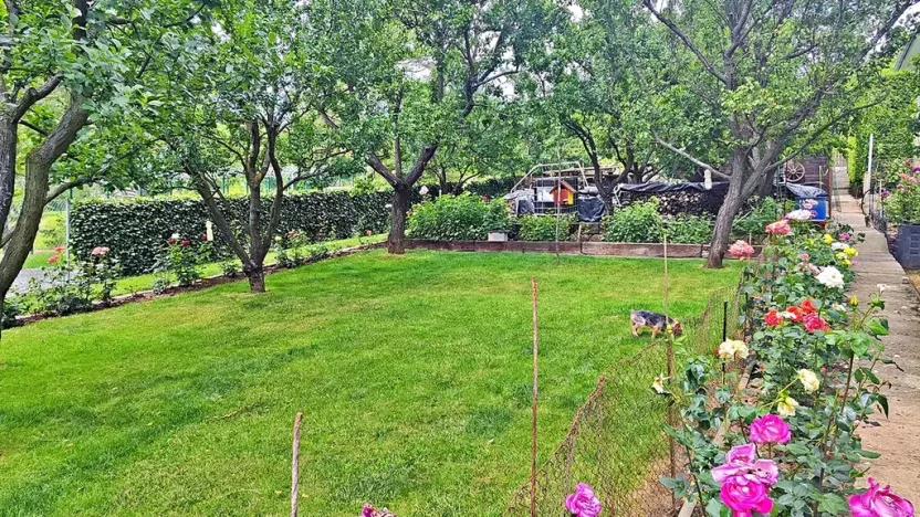 Prodej chaty, Hradčany, 61 m2