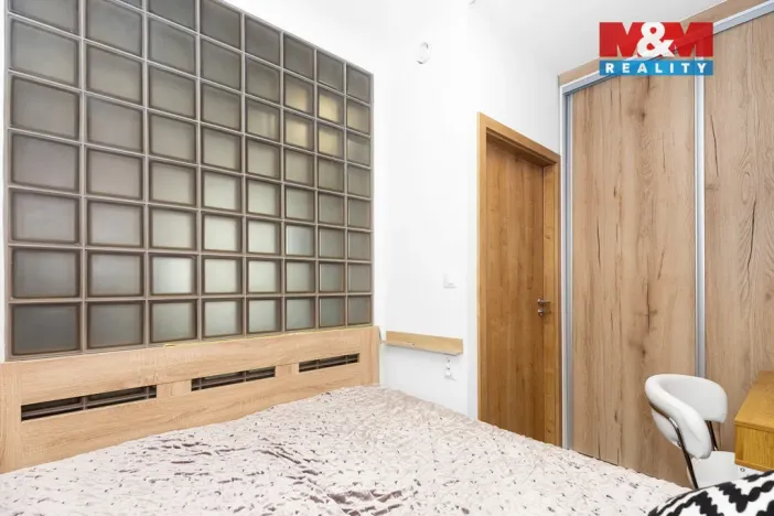 Pronájem bytu 1+1, Pardubice - Studánka, Josefa Janáčka, 32 m2