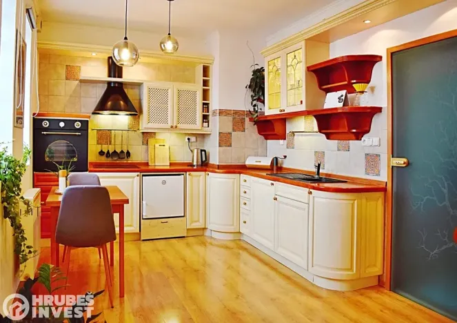 Prodej bytu 2+kk, Hradec Králové, Na Hrázce, 58 m2