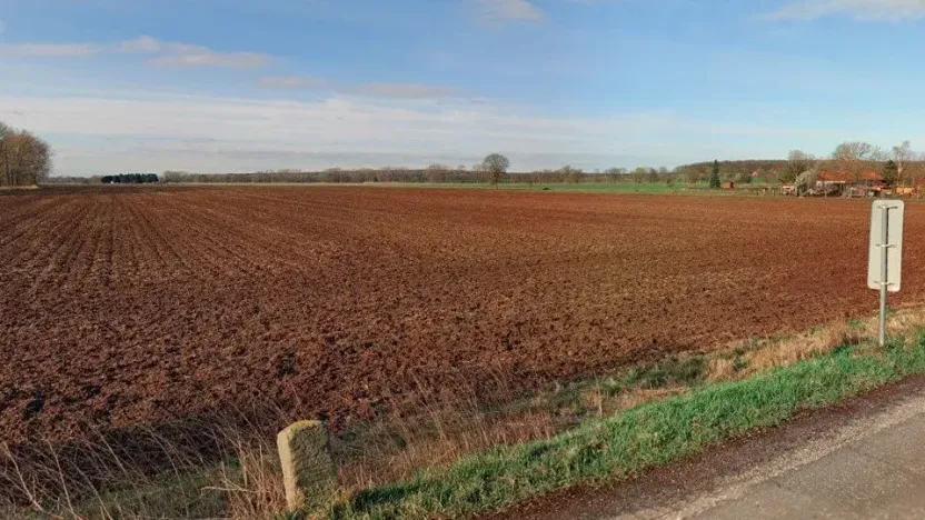 Prodej pole, Ohnišťany, 5822 m2