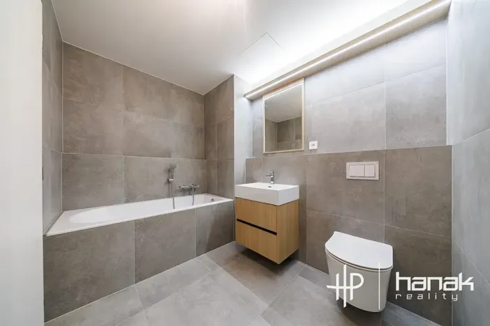 Pronájem bytu 2+kk, Olomouc, Loudova, 54 m2