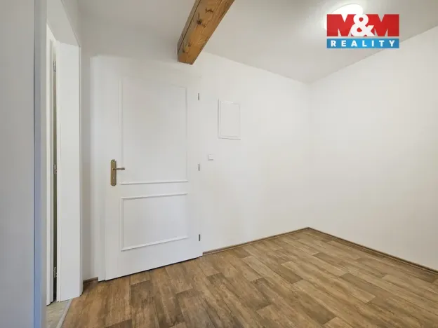Pronájem bytu 1+kk, Studeněves, 47 m2