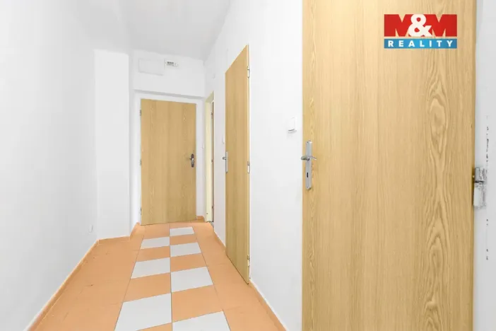 Prodej bytu 2+1, Petrovice, 58 m2