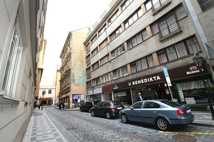 Pronájem bytu 1+kk, Praha, Benediktská, 22 m2