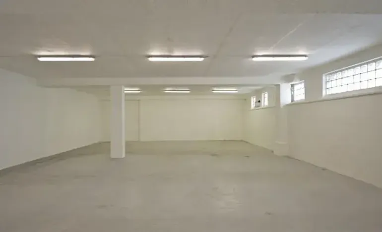 Pronájem skladu, Praha - Horní Počernice, Ve žlíbku, 37 m2