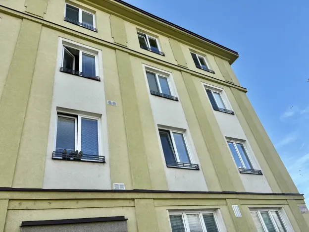 Pronájem bytu 2+1, Hradec Králové - Pražské Předměstí, U Koruny, 65 m2