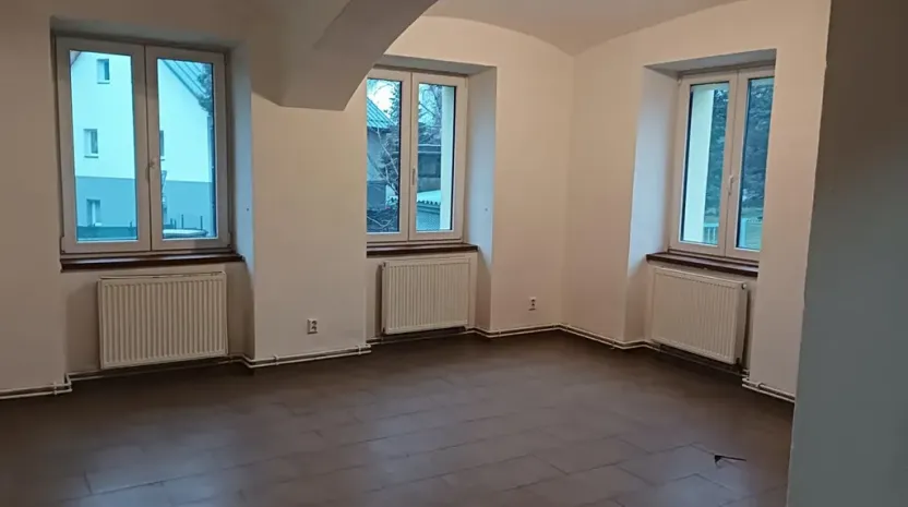 Pronájem bytu 3+1, Liberec, Na Srázu, 63 m2