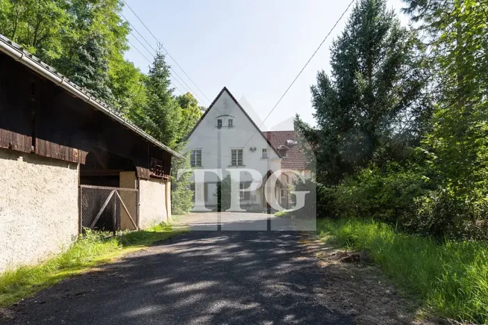 Prodej pozemku pro bydlení, Deštnice, 4068 m2