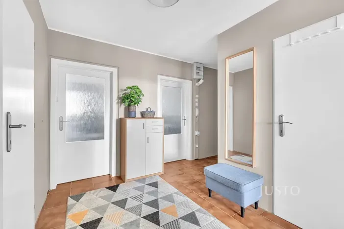 Pronájem bytu 3+1, Praha - Háje, Kosmická, 72 m2