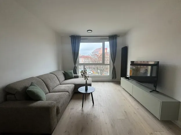 Pronájem bytu 2+kk, Praha - Vršovice, Krymská, 45 m2