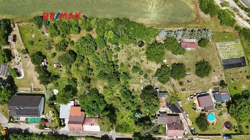 Prodej pozemku pro bydlení, Brandýsek, Ve višňovce, 1735 m2