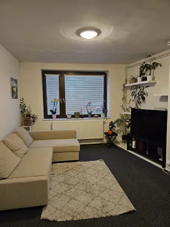 Pronájem bytu 2+kk, Praha, Proutěná, 50 m2