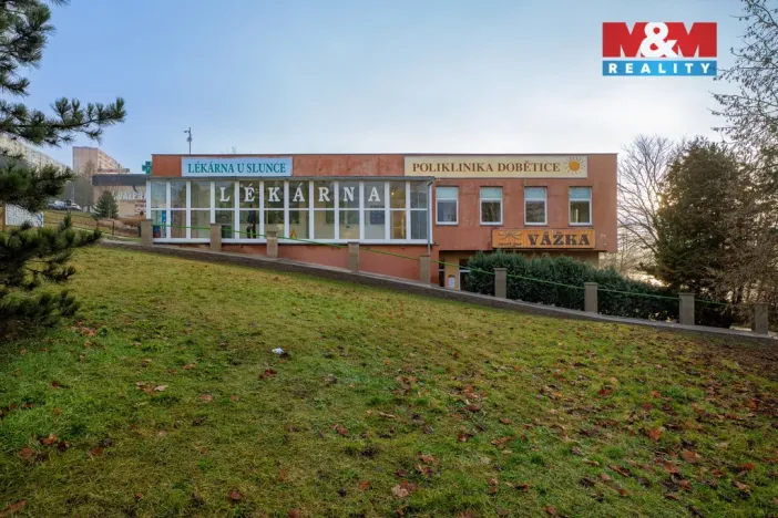 Pronájem obchodního prostoru, Ústí nad Labem - Severní Terasa, Šrámkova, 44 m2