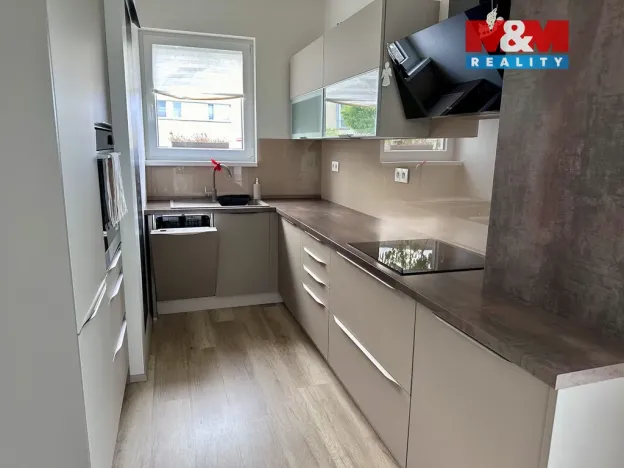 Pronájem rodinného domu, Jenštejn, Kovářská, 93 m2