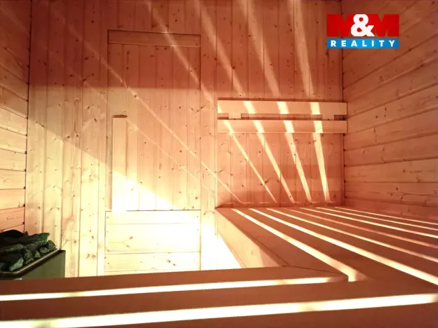 Prodej rodinného domu, Libštát, 180 m2