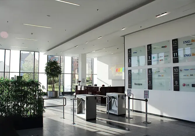 Pronájem kanceláře, Praha - Libeň, Českomoravská, 740 m2