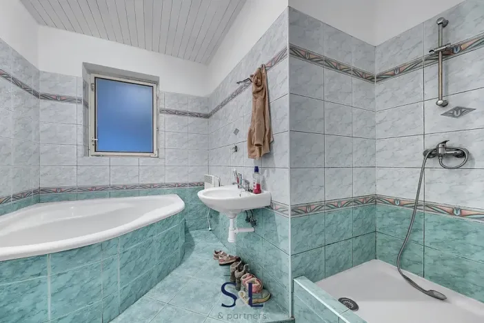 Prodej komerční nemovitosti, Železný Brod, 2098 m2