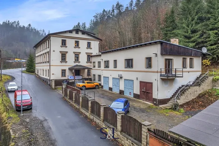 Prodej komerční nemovitosti, Železný Brod, 2098 m2