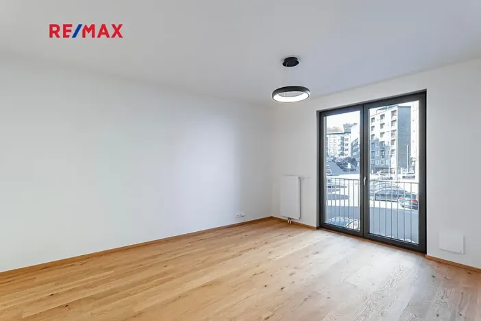 Pronájem bytu 2+kk, Praha - Nusle, Kloboučnická, 58 m2