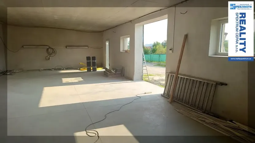 Pronájem skladu, Srubec, Ledenická-St. Pohůrka, 205 m2