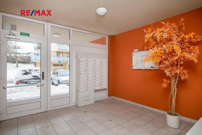 Pronájem bytu 1+kk, Praha - Jinonice, Za zámečkem, 60 m2