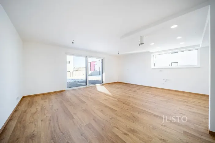 Prodej rodinného domu, Srubec, Smrková, 121 m2