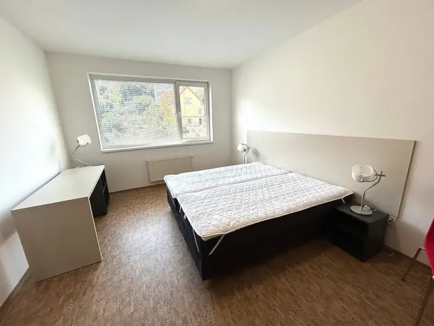 Pronájem bytu 1+kk, Praha - Smíchov, Křížová, 27 m2