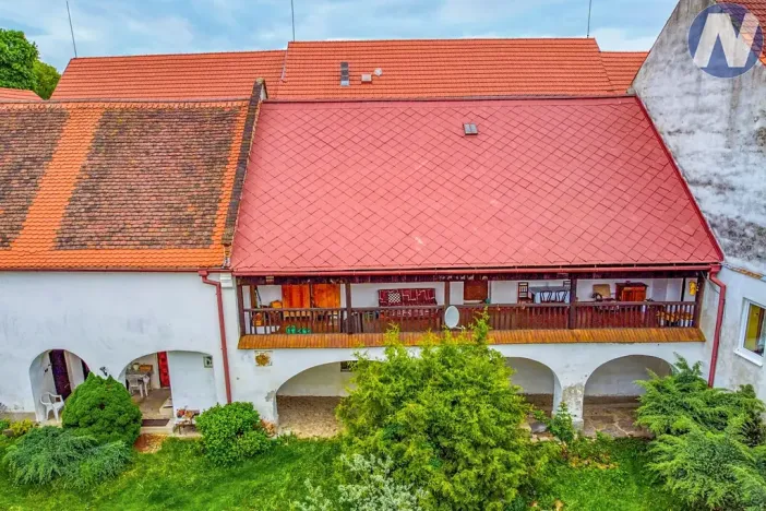 Prodej rodinného domu, Husinec, Jeronýmova, 400 m2