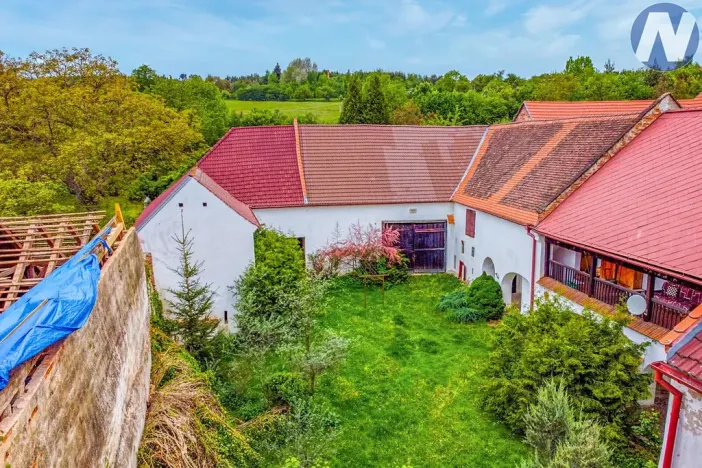 Prodej rodinného domu, Husinec, Jeronýmova, 400 m2