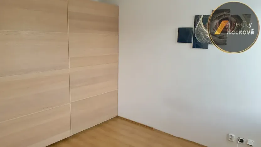 Prodej bytu 3+kk, Milovice, Topolová, 65 m2