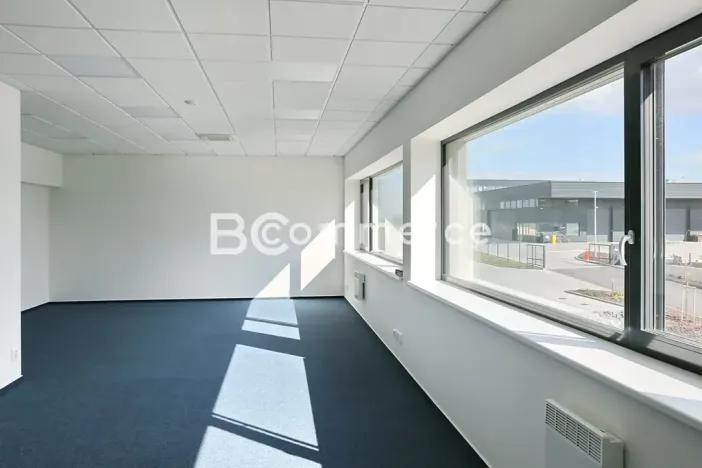 Pronájem skladu, Modřice, 340 m2