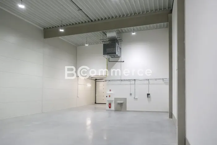 Pronájem skladu, Modřice, 340 m2