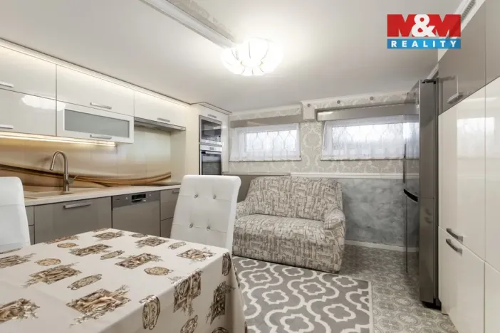 Prodej ubytování, Ostrava - Radvanice, U Lípy, 273 m2