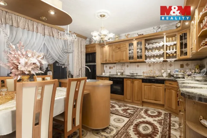 Prodej ubytování, Ostrava - Radvanice, U Lípy, 273 m2