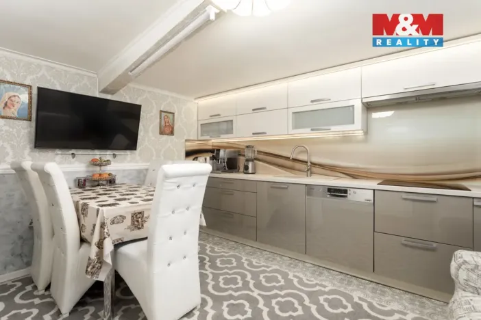 Prodej rodinného domu, Ostrava - Radvanice, U Lípy, 273 m2