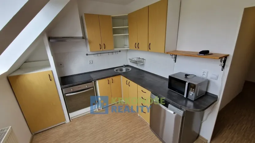 Pronájem bytu 2+1, Radvanice, 50 m2