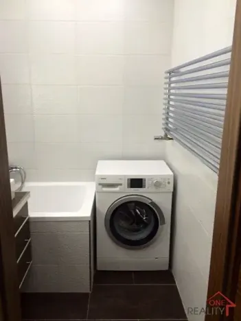 Pronájem bytu 4+kk, Zlín, Bratří Jaroňků, 85 m2