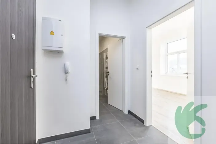 Pronájem bytu 1+kk, Kralupy nad Vltavou, S. K. Neumanna, 38 m2