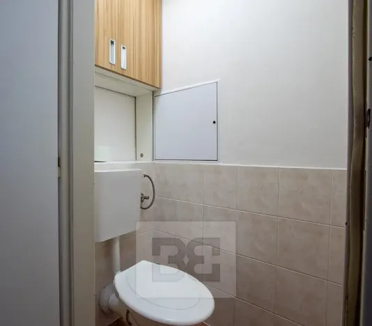 Pronájem bytu 2+kk, Praha - Troja, Hnězdenská, 52 m2