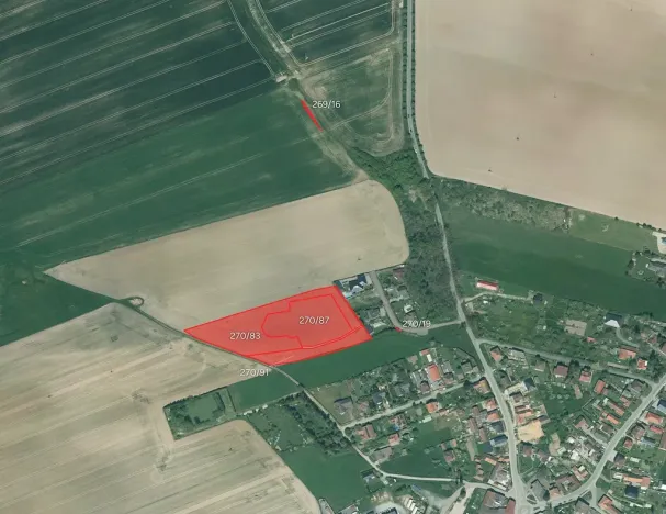 Prodej podílu pole, Útušice, 6943 m2