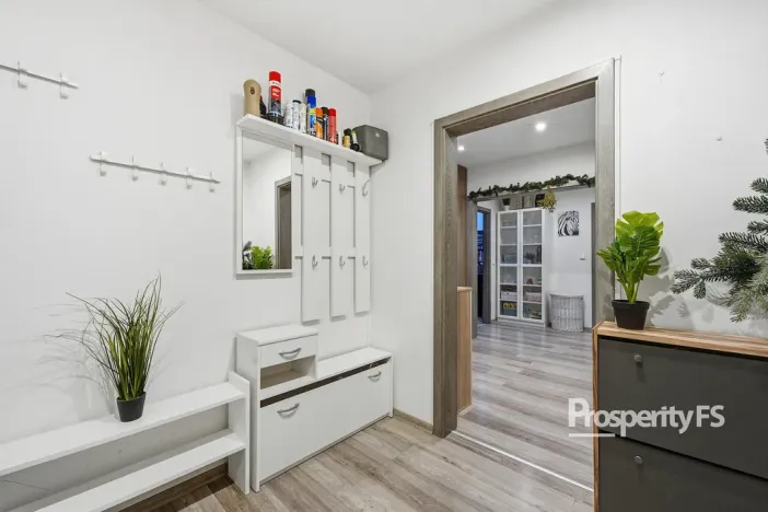 Prodej bytu 4+1, Ústí nad Labem - Bukov, Vinařská, 87 m2