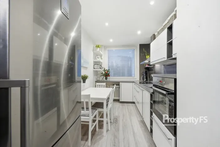 Prodej bytu 4+1, Ústí nad Labem - Bukov, Vinařská, 87 m2