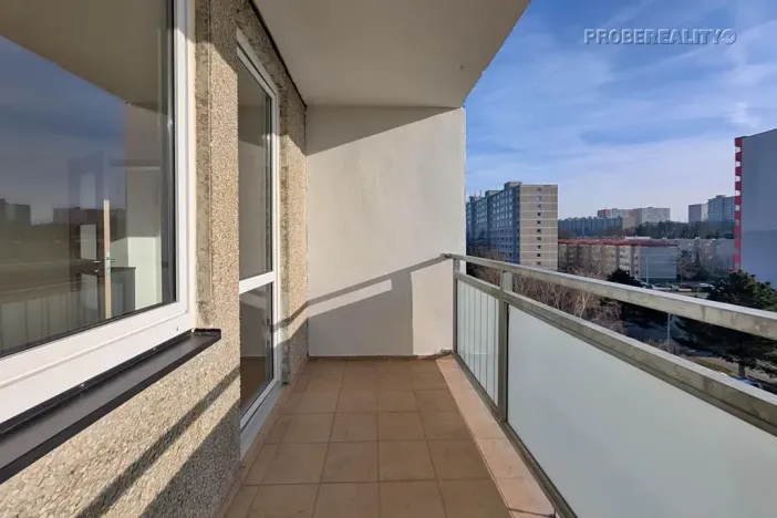 Prodej bytu 3+1, Praha - Modřany, Angelovova, 76 m2