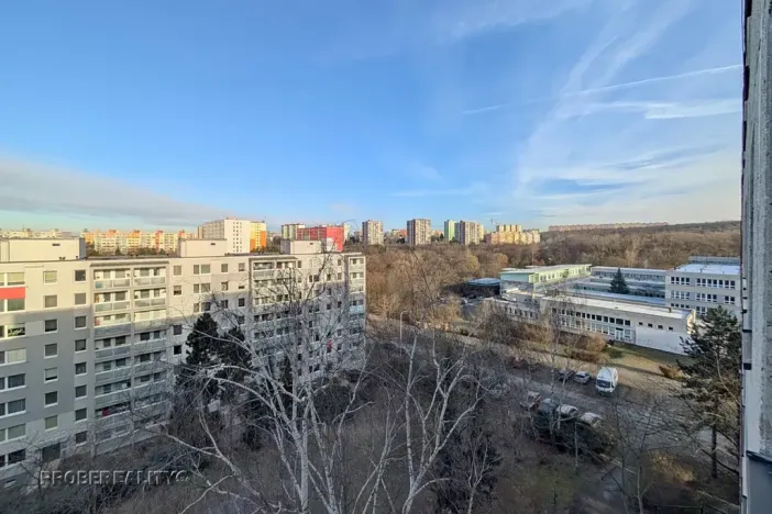 Prodej bytu 3+1, Praha - Modřany, Angelovova, 76 m2